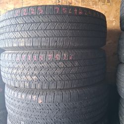 2 Sets Of Lt 225/75/16 