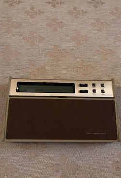 Programmable Thermostats “ Brand New” Really save on Electricity Bill