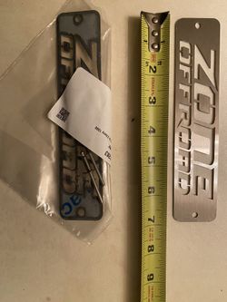 Zone off-road plaques