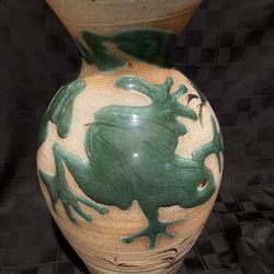 Ceramic Clay Frog  Vase