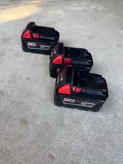 Milwakee batteries, charger