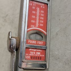 Snap-on 1/2" Drive Torque Wrench TQFR250C