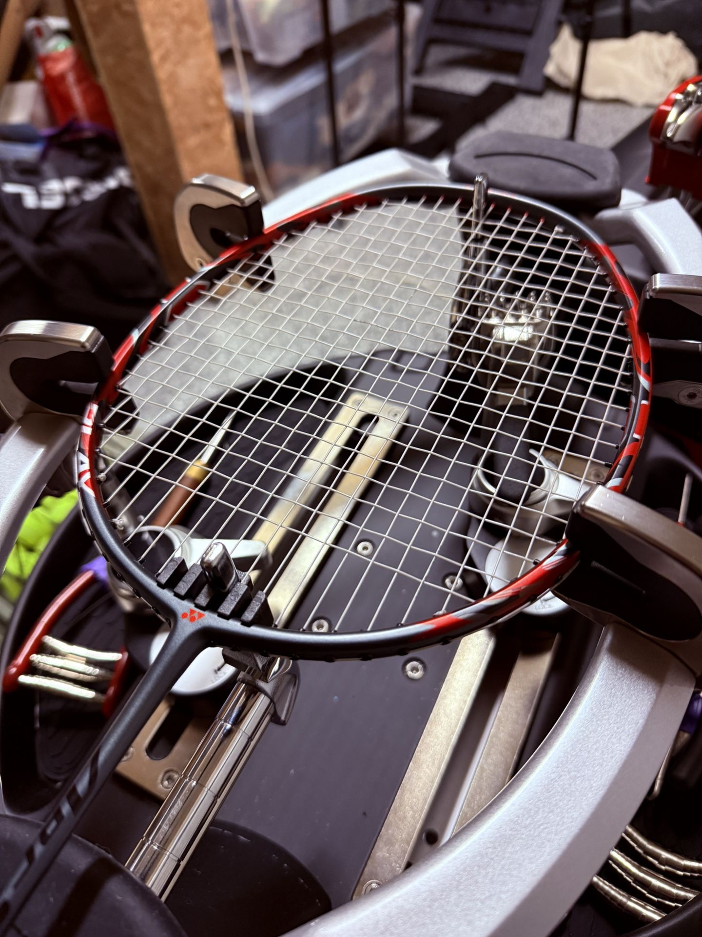 Badminton Stringing 