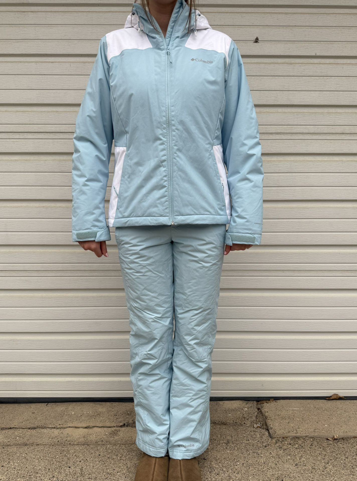 Columbia light blue ski set