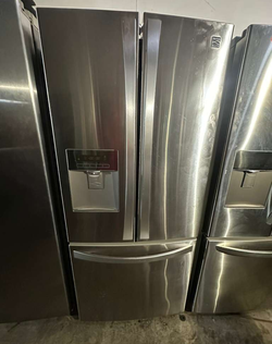 Kenmore Elite 3‑Door Refrigerator w/ Dispenser – Clean, Ready