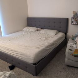 King Bed Frame (With Storage Drawers) 