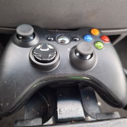 5 Assorted Xbox Controllers