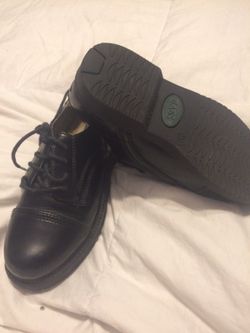 Boys black leather bass lace up shoes perfect for the holidays brand-new