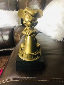 Mickey Mouse Statue Disney MGM Studios Trophy Award. You deserve an award