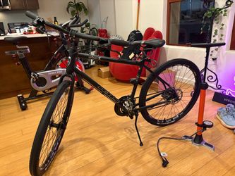 KHS Urban X Bike (w/ lock & pump)