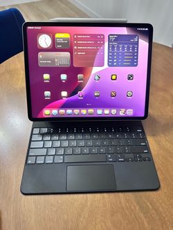 iPad Pro 13’’ 6th generation 128gb