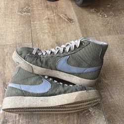 Nike Blazer Mid 77 Stripped