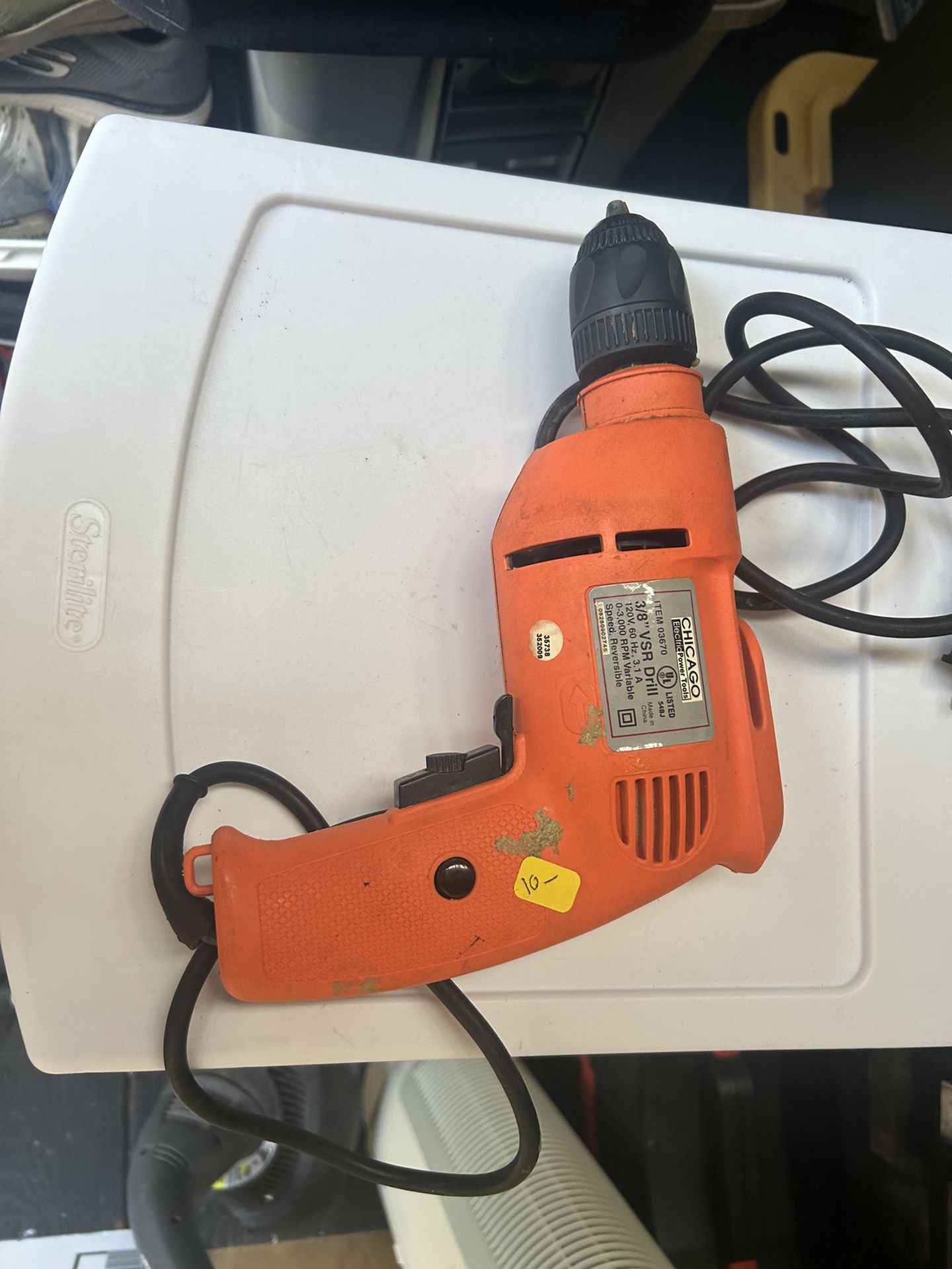 Electric drill in great shape $10