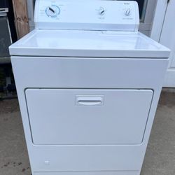 Kenmore gas dryer Heavy duty Large Capacity 