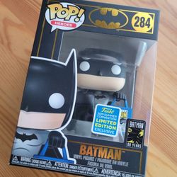 Batman 2019 Summer Convention 80th Anniversary