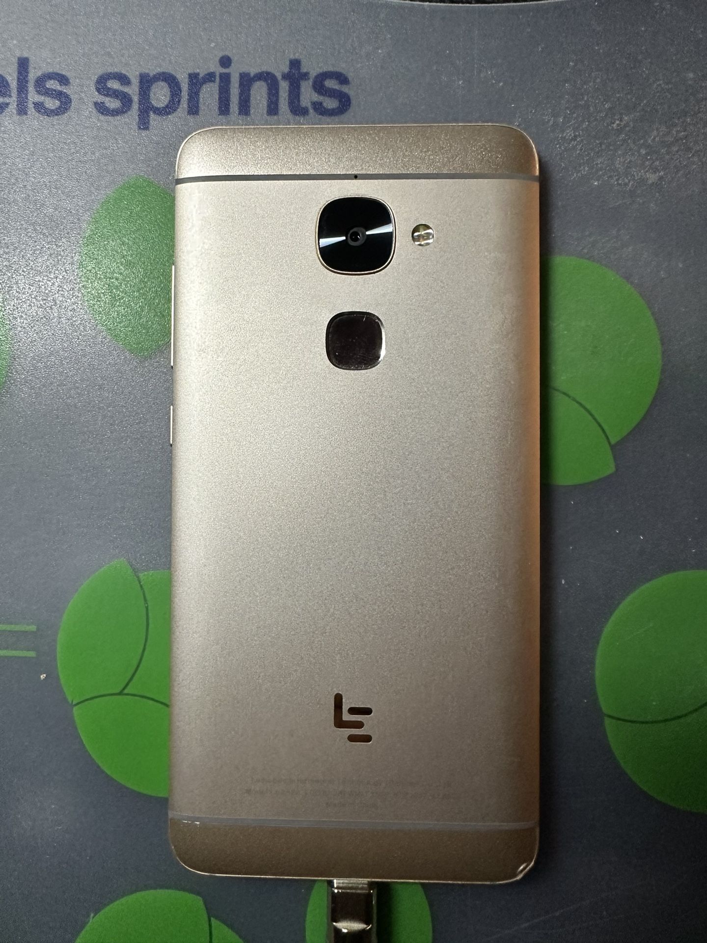 Used Cell Phone 32G Unlocked