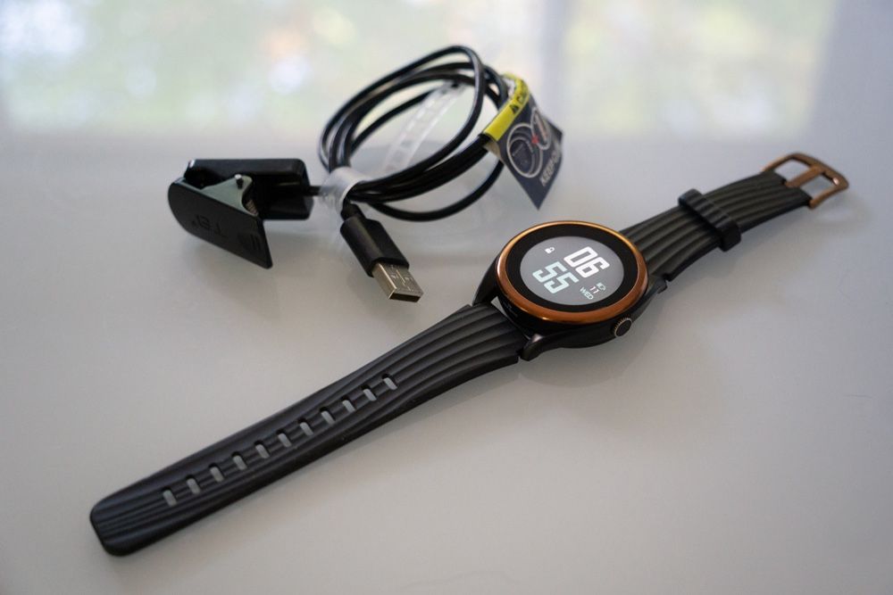 Voice Caddie T8 Golf GPS Watch, Black, Rose Gold