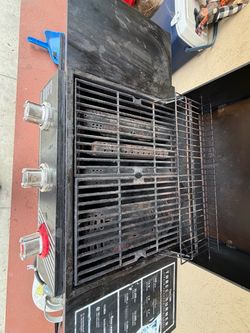 Gas grill