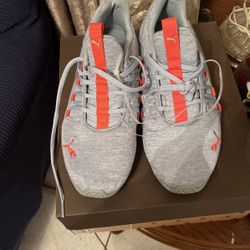 Tennis Shoes