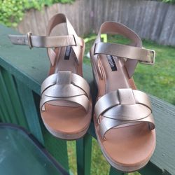 Kensie Gold Wedge Shoes