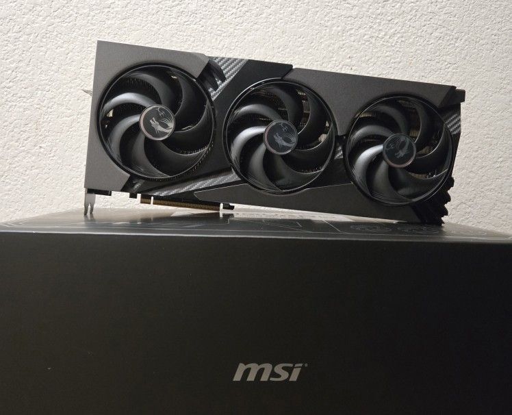 Msi Vanguard Launch Edition RTX 5070Ti 16GB SOC