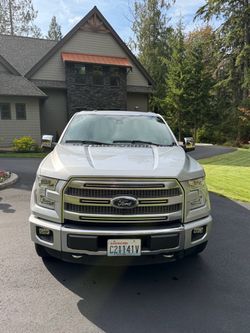 FULLY LOADED, EXCEPTIONALLY MAINTAINED, LOW MILES FORD F-150 PLATINUM 4 X 4