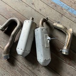 exhausts