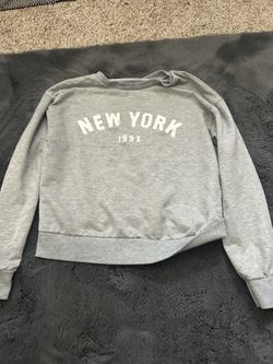 Grey & white Brandy Melville New York sweatshirt