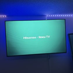 Hisense Roku TV 68”