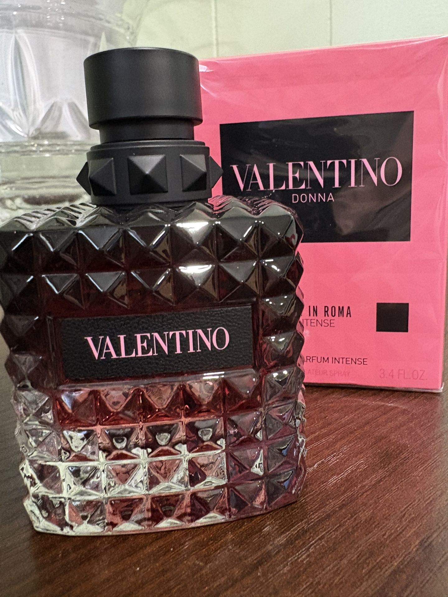 Valentino Donna Born In Roma Intense Perfume