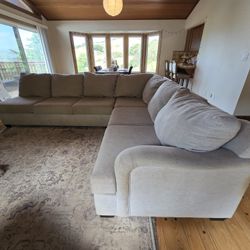 Sectional Sofa 