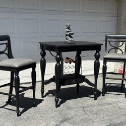 New Black Bar Dining Table With 2 Stools