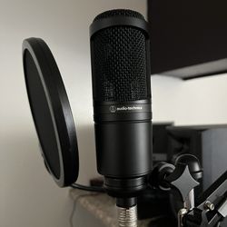 Audio Technica P48 Mic And Stand