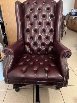 Chair red