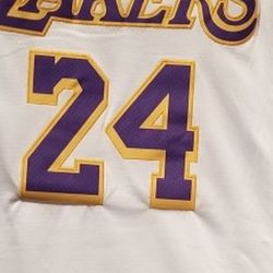 Lakers Jersey XL