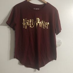 Harry Potter women’s Top soft crewneck pull over short sleeves red.XXL