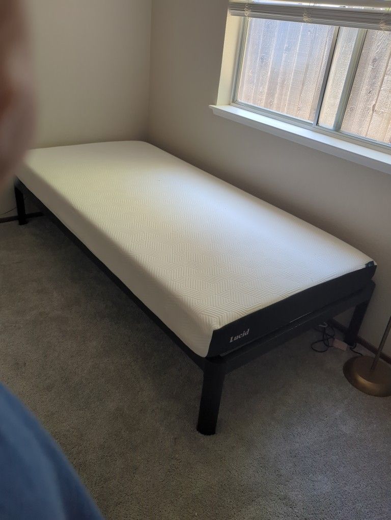Twin XL Bed