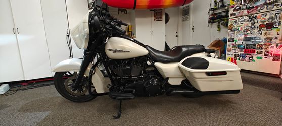2015 Harley Davidson Street Glide Special