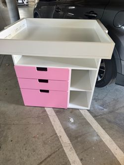 IKEA changing table