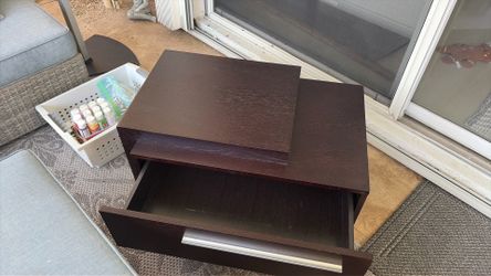 Entertainment unit (small)