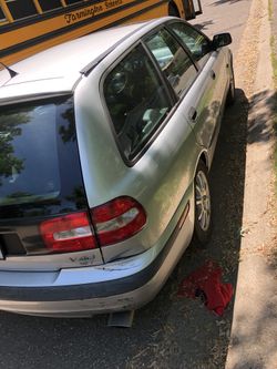 Volo v40 1.8turbo 2002 208xxxx works perfectly fine.