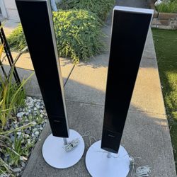 Standing Speakers