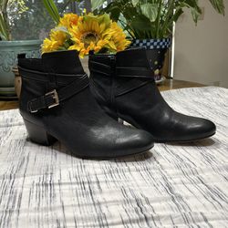 Like New Coach Leather Pauline Boots Booties Gold Heel