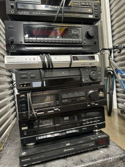 Music/Vhs/Dvr/amplier