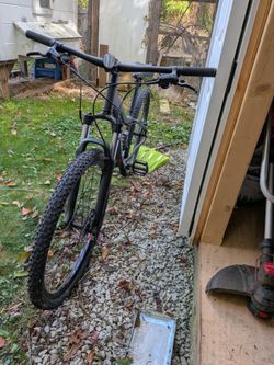 REI Co-op mountain bike XS (like new)
