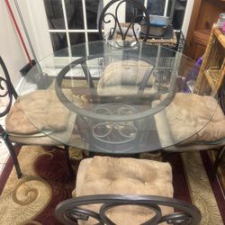Dinette Table And Chairs