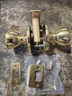 Door handles