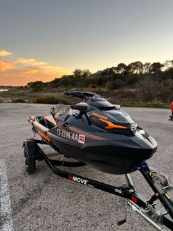 2022 Sea doo Gtx w/bluetooth & speakers.