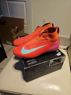 Boys nike soccer cleats