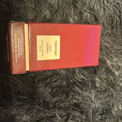 TOM FORD (LOST CHERRY) 